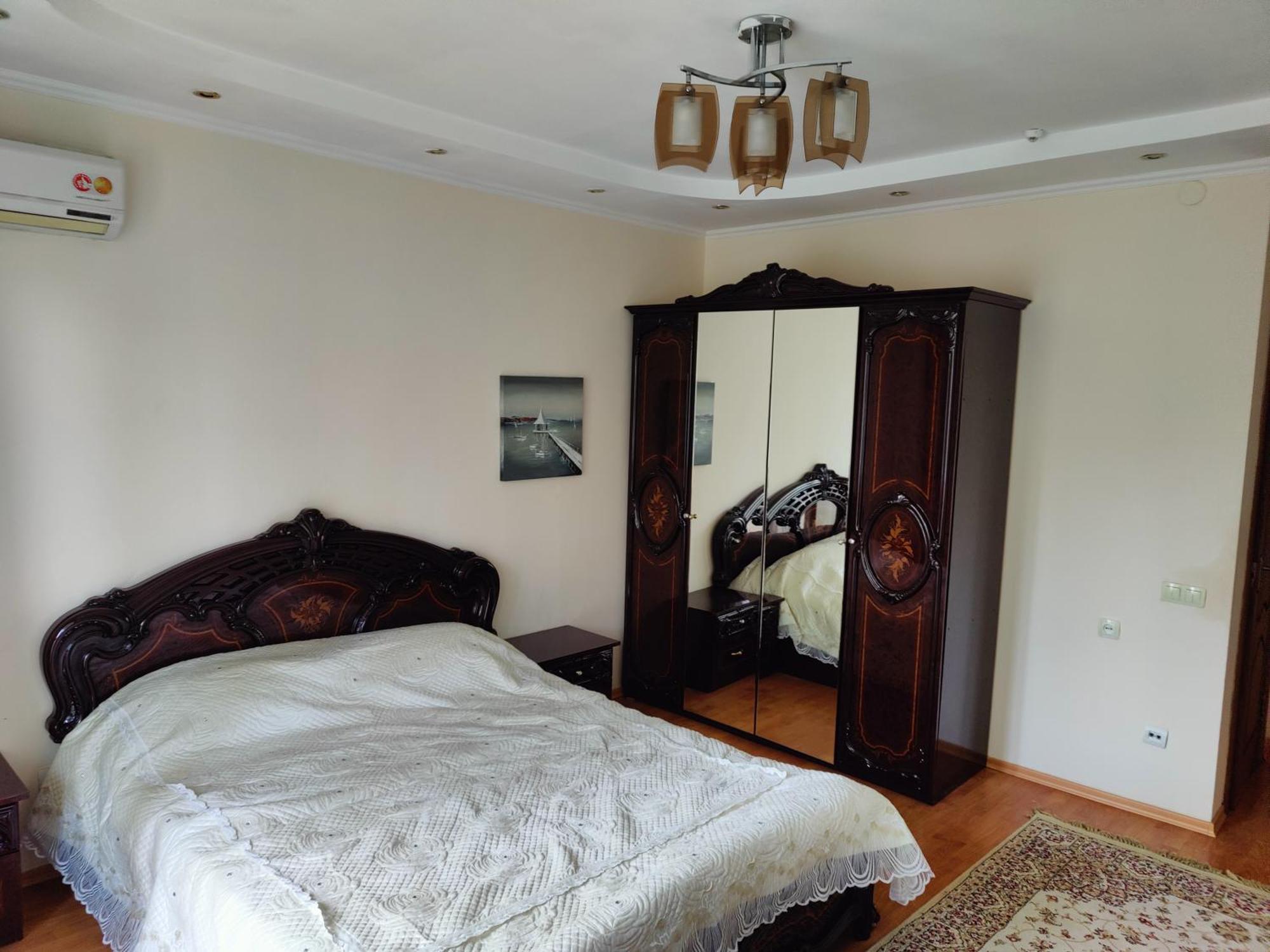 Улица Гоголя 2 Апартаменты 180 Метров Almaty Exterior foto
