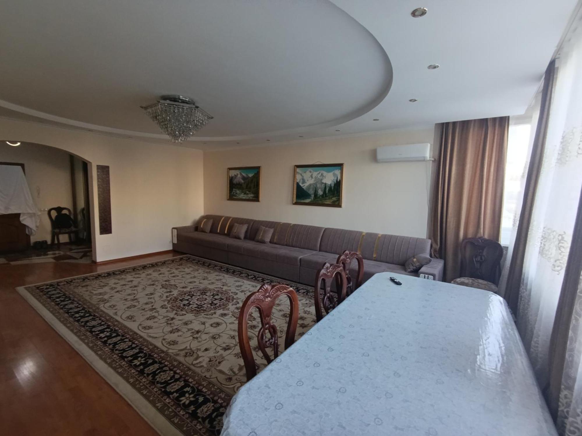 Улица Гоголя 2 Апартаменты 180 Метров Almaty Exterior foto
